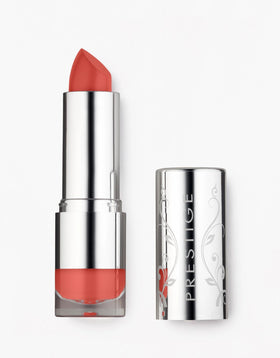 Prestige Luminious Lipstick Lipstick in color Liz and shape lipstick